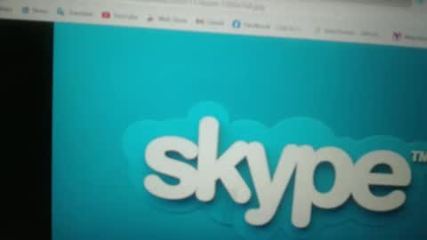 lickurlipz1 online show from December 28, 3:15 pm