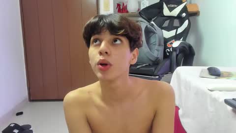 Snapshot of lightboy0 chatting on October 4, 2:48 pm lightboy0 online show from October 4, 2:48 pm