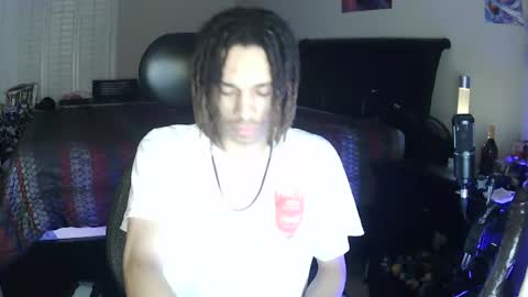 lightskin4you online show from August 4, 2:51 am
