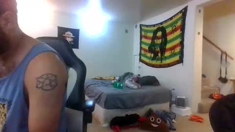 lightskinned666 online show from November 25, 5:56 pm