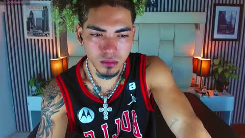 Lihan online show from December 2, 1:42 pm