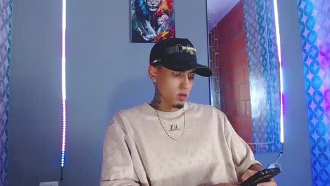 Daniel online show from April 10, 12:05 am