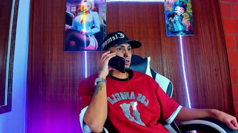 Daniel online show from February 21, 9:07 pm