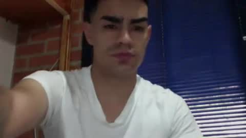 liiam online show from March 2, 10:16 pm