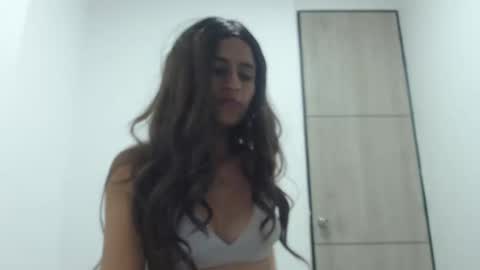 liiz5 online show from September 20, 11:41 pm