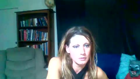 likerightnow online show from November 1, 7:40 am