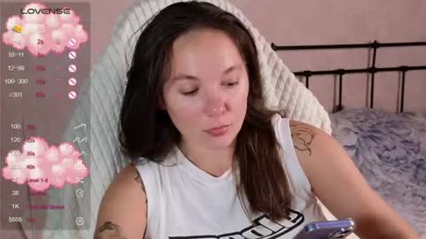 little moon online show from July 19, 11:18 pm