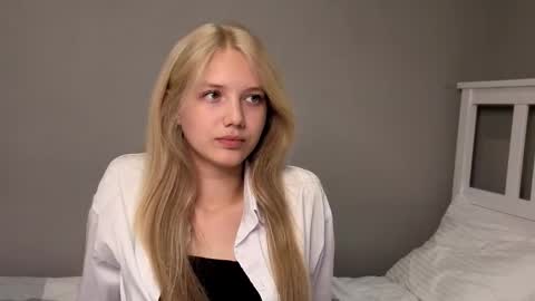 Emma online show from October 5, 11:07 am