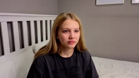 Emma online show from March 24, 12:33 pm