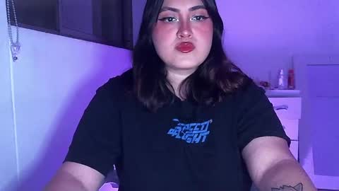 Lila  online show from June 9, 1:17 am