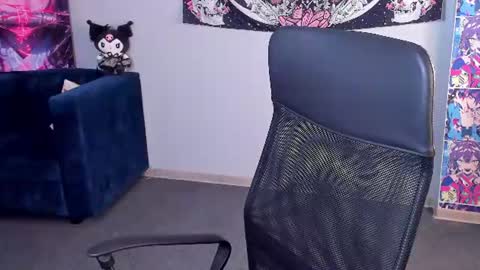 Lili online show from June 22, 3:25 am