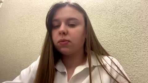 Lily online show from October 3, 7:44 pm
