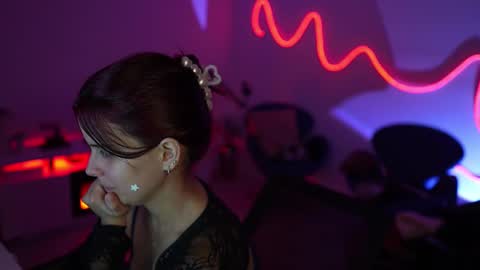 Rebecca online show from March 5, 7:50 am