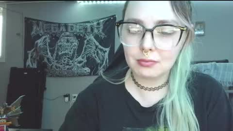 emily ryanson online show from April 15, 8:31 pm