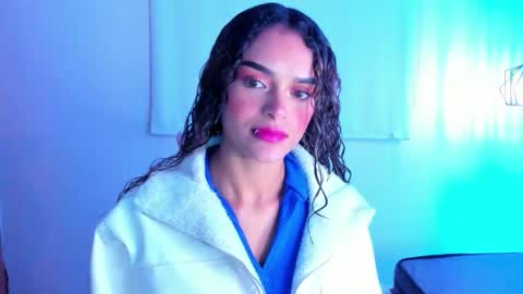 Snapshot of lili_evanss chatting on October 3, 12:02 pm lili_evanss online show from October 3, 12:02 pm