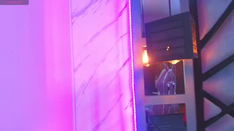 lili_evanss online show from February 4, 11:36 am