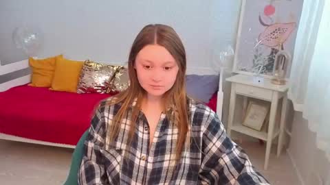 Lilian online show from March 17, 12:54 pm