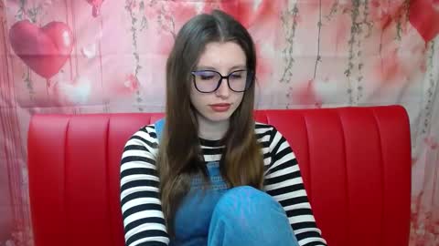 lilianashine online show from March 15, 6:18 am