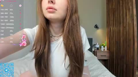 liliangaye online show from July 19, 11:13 am