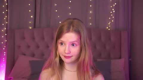 Lilian online show from November 23, 12:58 pm