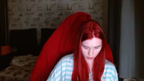 liliawoolf online show from February 24, 7:09 pm