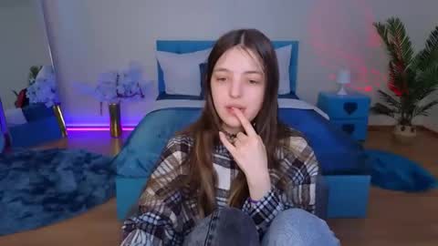 Lili Bakery online show from March 21, 5:02 am