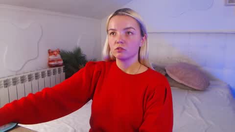 Lilie online show from March 12, 4:46 pm