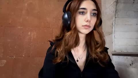 Lina online show from September 13, 10:01 pm