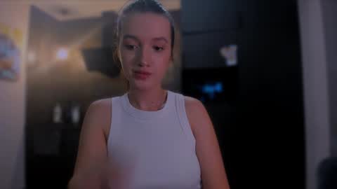 Snapshot of lililaluna chatting on January 27, 5:58 pm             ...  online show from January 27, 5:58 pm