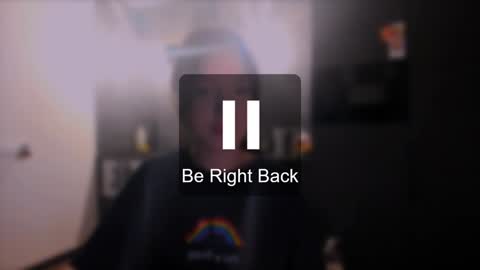 Snapshot of lililaluna chatting on December 4, 5:38 pm             ...  online show from December 4, 5:38 pm