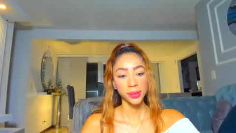 Lili  online show from December 22, 3:13 am