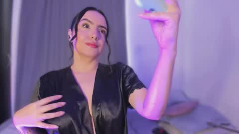 lilirouse online show from December 15, 7:10 pm