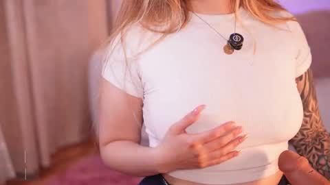 Lilith Gray online show from December 16, 3:46 am