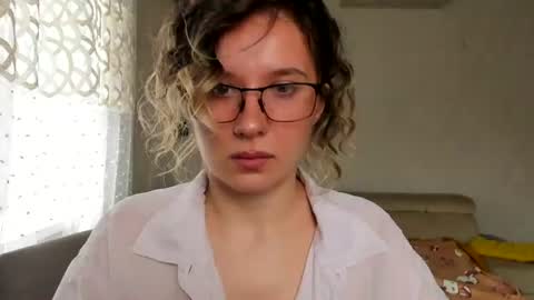 lilith online show from July 26, 3:09 pm