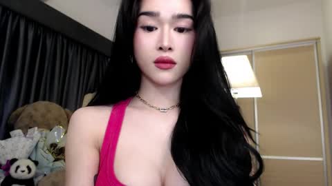 QUEEN LILITH BORBON online show from April 8, 2:42 pm