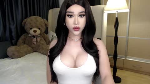 QUEEN LILITH BORBON online show from February 2, 2:17 am