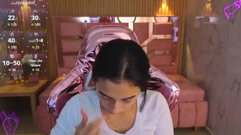 Snapshot of lilith_petit_sub chatting on September 20, 4:04 am Lilith  online show from September 20, 4:04 am
