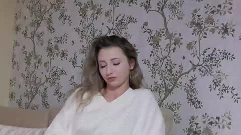 lilithmoonx_ online show from February 23, 4:42 pm