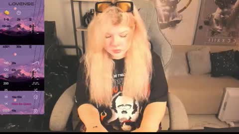 LilithNelson online show from October 22, 5:47 pm