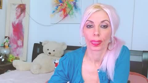 Lara online show from November 9, 6:28 am