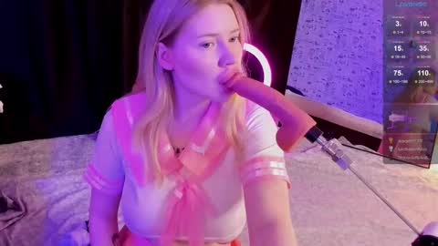 lillie_berry online show from November 27, 5:59 am