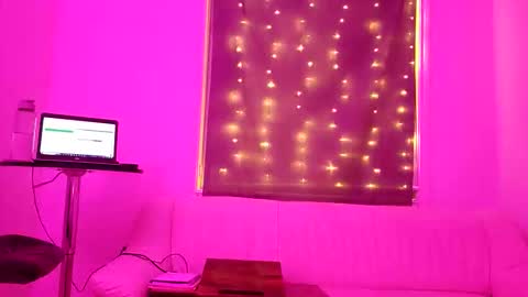Lilly Lushy online show from June 8, 1:39 am