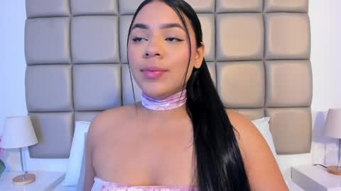 Lilly  online show from April 19, 3:07 am