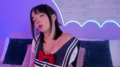 Lilou online show from January 8, 5:30 pm