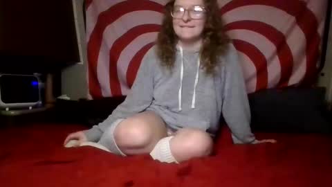 LilPies  online show from January 9, 5:13 am