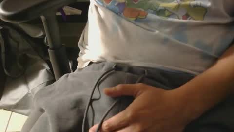 liltorobull online show from March 27, 6:30 am