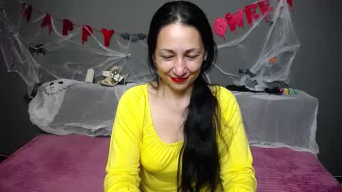 lilugrants online show from October 28, 8:32 pm