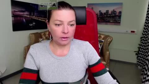 Lily online show from June 3, 4:59 am