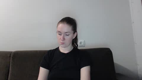 lily_love_x online show from December 2, 12:20 am