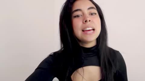 Lily Roberts online show from February 21, 4:21 pm